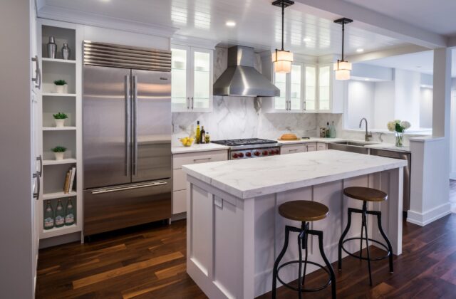 Candlelight_Aurora_White_Shaker_1-scaled