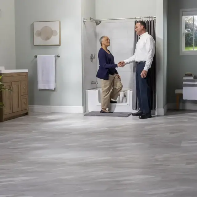 Installer and Female Female Stepping In EDIT